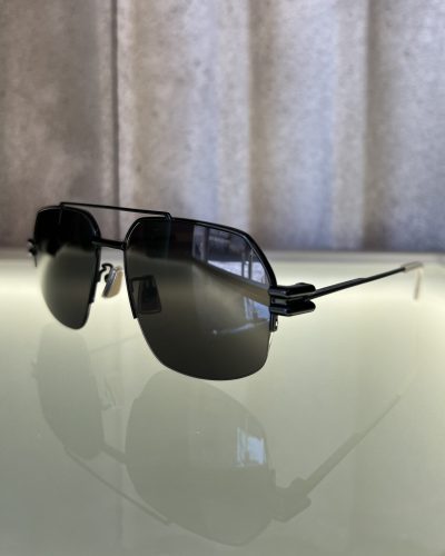 Окуляри сонцезахисні Bottega Veneta Black BV1127S-001