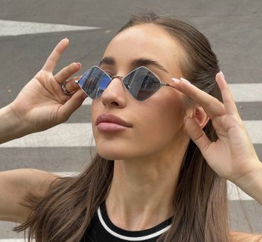 Окуляри сонцезахисні SAINT LAURENT SL 302 LISA 010 55 17 145 L