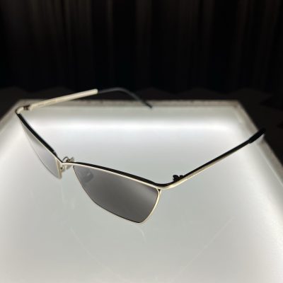 Окуляри сонцезахисні SAINT LAURENT SL 637 003 57 17 140 - Зображення 4